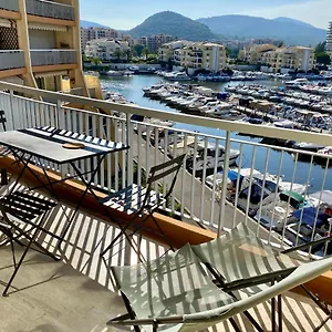 Apartment Lumineux 6 Places Avec Vue Sur Marina, Mandelieu